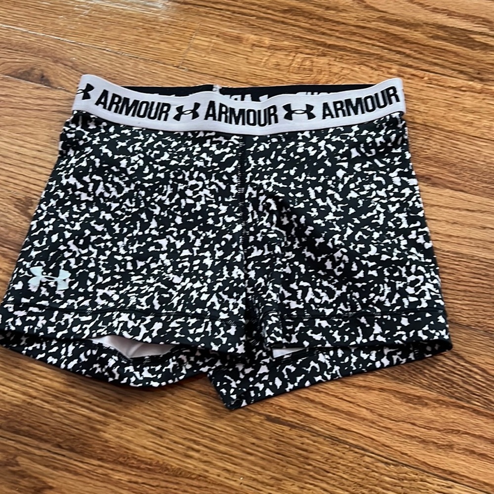 Small Underarmour Spandex